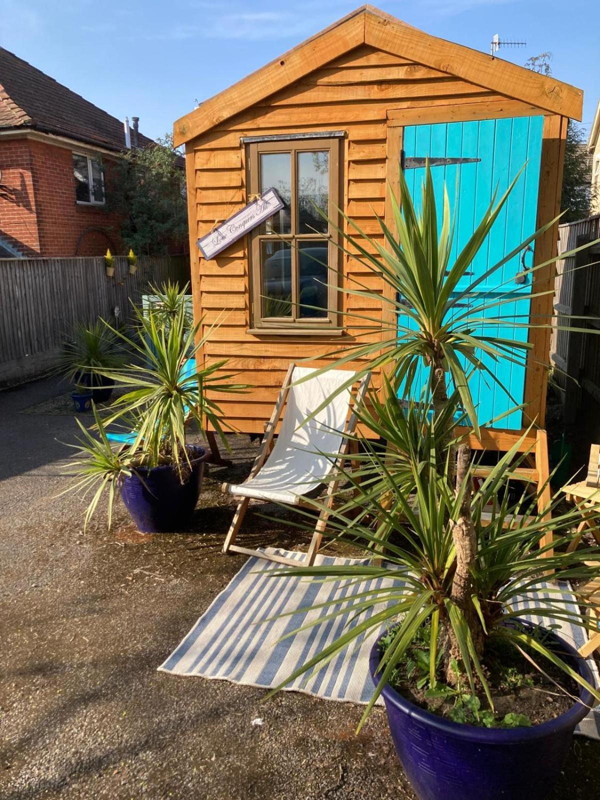 The Sashes - Stylish Apartment - Free Parking - Ultrafast Wifi - Smart Tv - Netflix - Sleeps Up To 6! Close To Poole Town Center & Sandbanks & Bournemouth Экстерьер фото